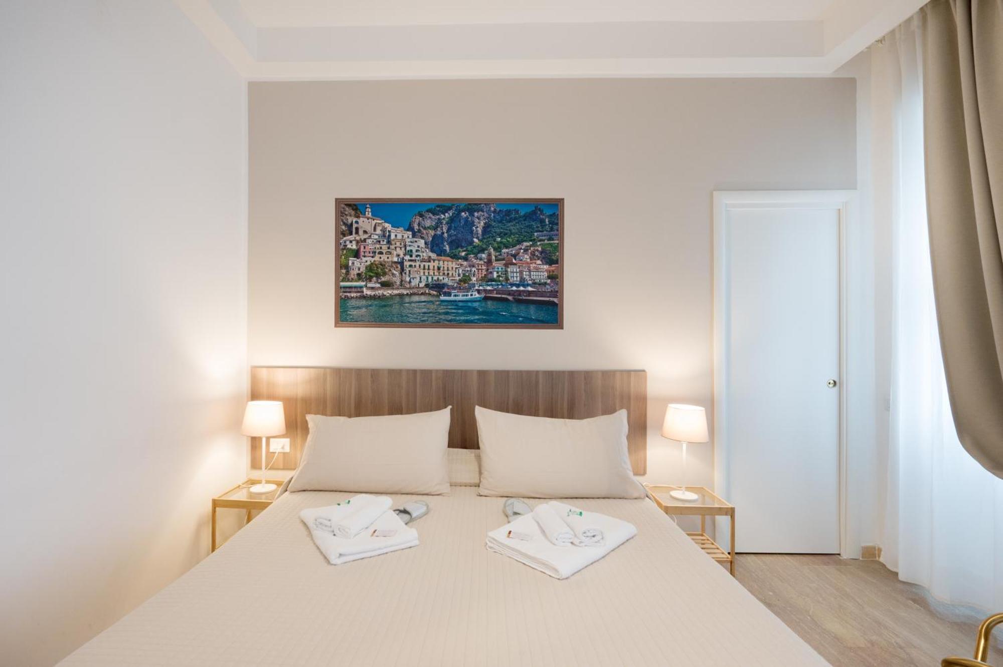 Panoramic Rooms Σαλέρνο Εξωτερικό φωτογραφία