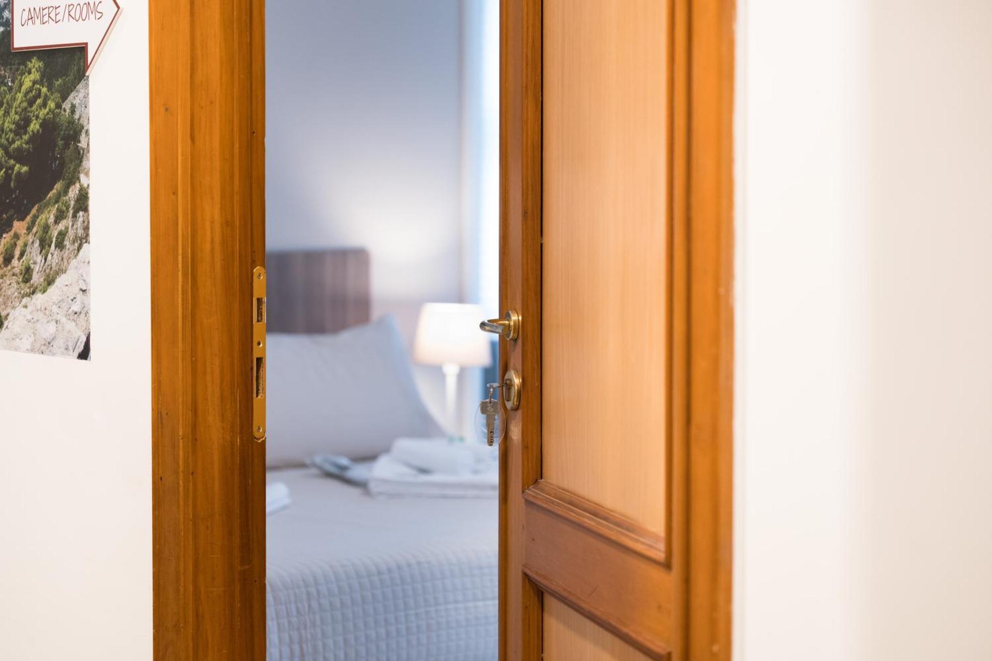 Panoramic Rooms Σαλέρνο Εξωτερικό φωτογραφία