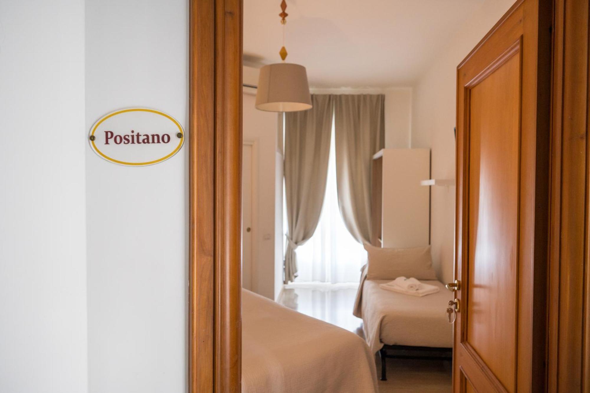Panoramic Rooms Σαλέρνο Εξωτερικό φωτογραφία