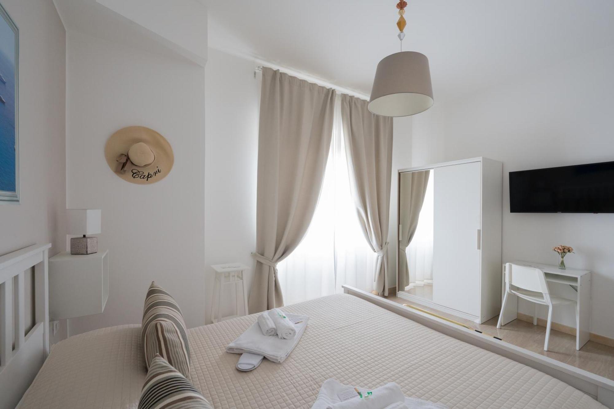 Panoramic Rooms Σαλέρνο Εξωτερικό φωτογραφία